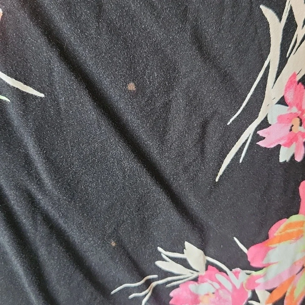 Torrid Black & Pink Floral Top - Picture 8 of 10